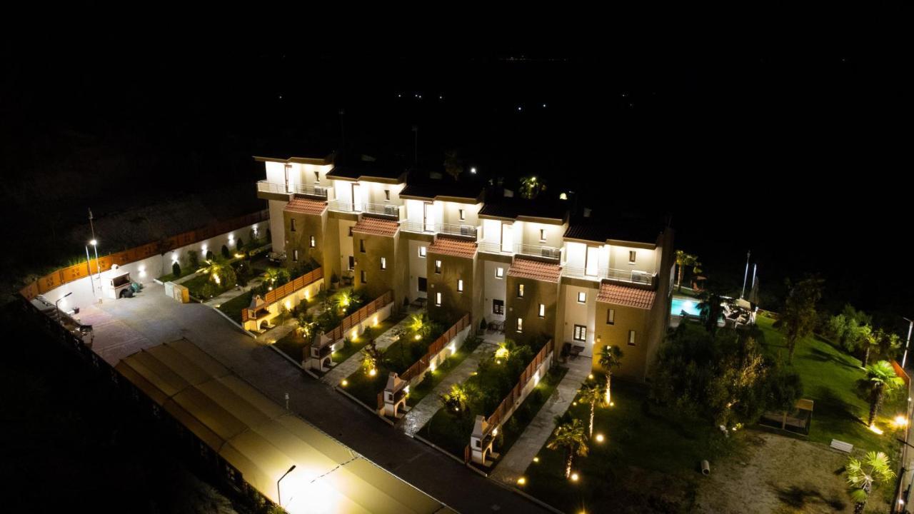 Pefkohori Golden Mountain Beach Villas Zewnętrze zdjęcie